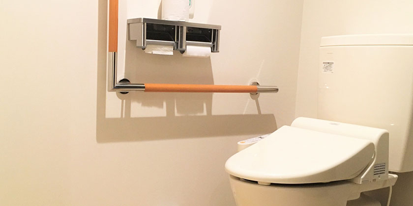 トイレリフォーム 手すりの設置